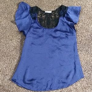 Lace backed short sleeve shirt